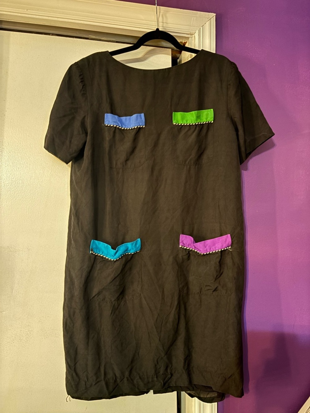 Vintage 100% Silk Gillian Black Shift Dress with Color-Blocked 4 Pocket Accents